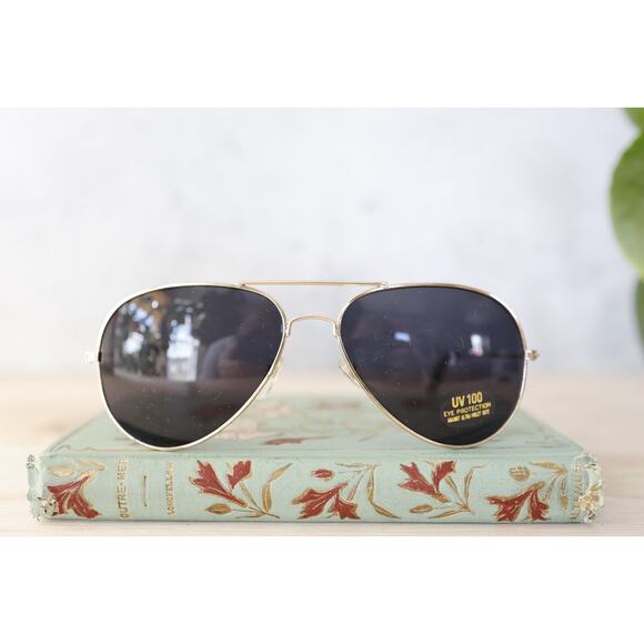 Vintage 1990s Sunglasses NOS Aviator Gold tone Dark lens Classic Cowboy Western - Picture 2 of 8